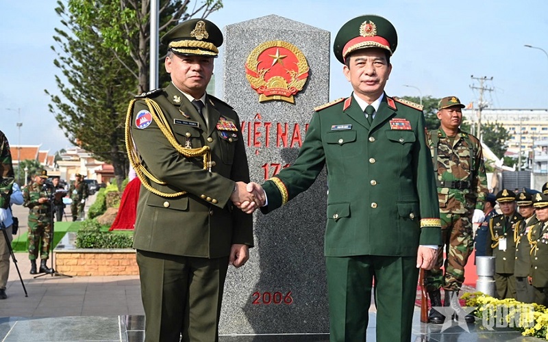 Bắt đầu hoạt động Giao lưu hữu nghị quốc phòng biên giới Việt Nam - Campuchia lần thứ hai tại tỉnh Svay Rieng