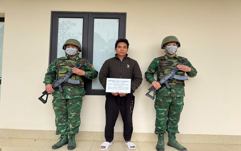 BĐBP Cao Bằng liên tiếp triệt phá, bắt giữ gần 9 tạ thuốc lá lậu và đối tượng mua bán Heroin