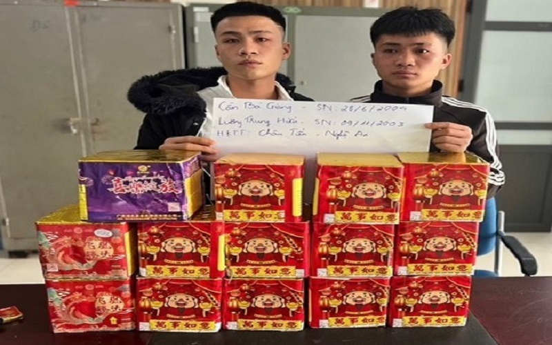 Hà Nội: Liên tiếp bắt giữ các đối tượng vận chuyển pháo nổ tại địa bàn xã Gia Lâm