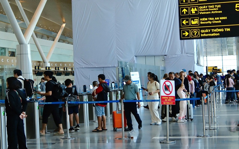 Vietnam Airlines tăng cường hơn 1.300 chuyến bay đêm phục vụ cao điểm Tết Nguyên đán 2026