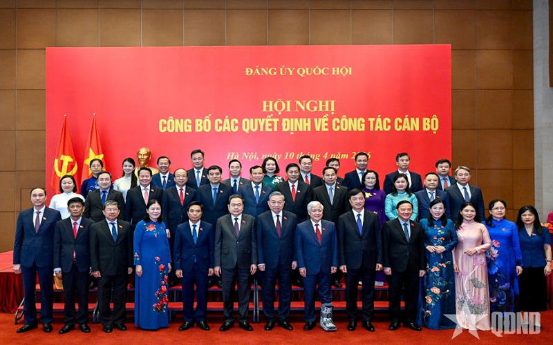 Tổng Bí thư, Chủ tịch nước Tô Lâm trao quyết định về công tác cán bộ tại Đảng ủy Quốc hội