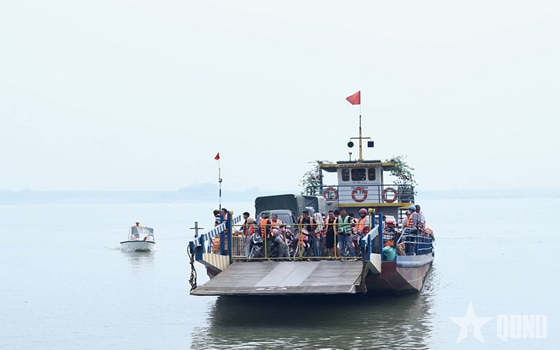 Hà Nội: Siết chặt quản lý giao thông đường thủy trước mùa mưa bão