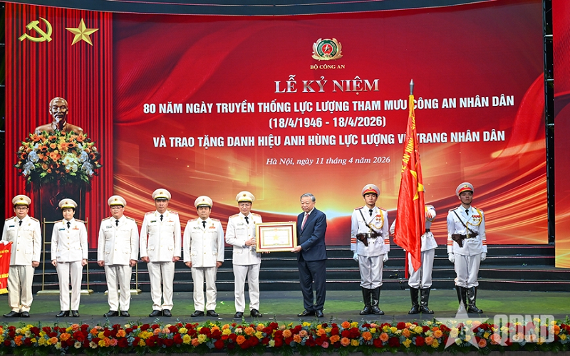 Tổng Bí thư, Chủ tịch nước Tô Lâm dự lễ kỷ niệm 80 năm Ngày truyền thống lực lượng tham mưu Công an nhân dân