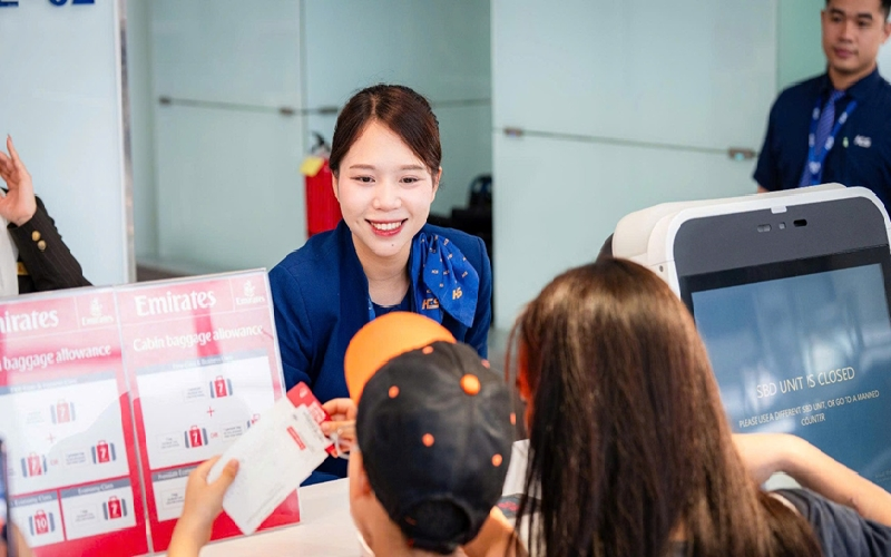 Hỗ trợ tiếp cận dịch vụ hàng không tại sân bay Nội Bài cho những hành khách đặc biệt