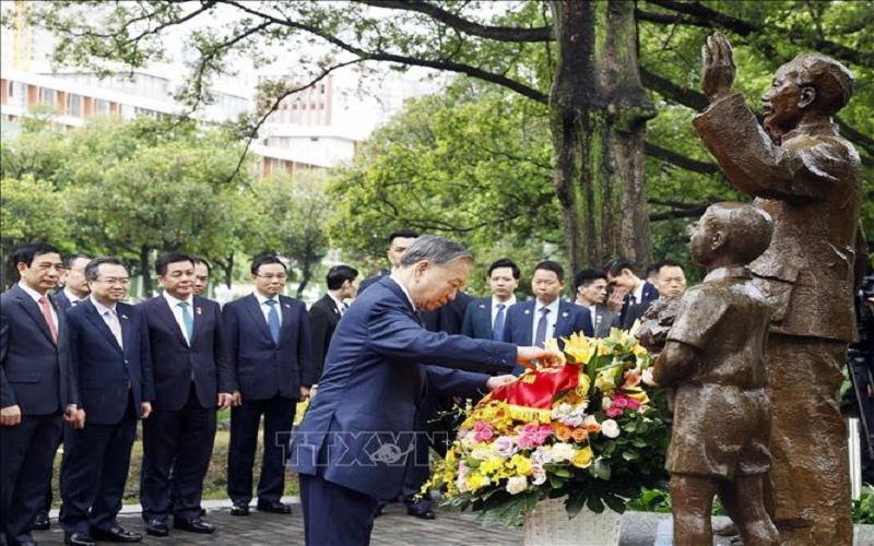 Tổng Bí thư, Chủ tịch nước Tô Lâm thăm di tích Khu học xá Trung ương (Trung Quốc)