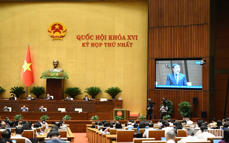 Phó thủ tướng Nguyễn Văn Thắng: Tăng trưởng cao phải đi cùng ổn định vĩ mô, đổi mới mô hình phát triển