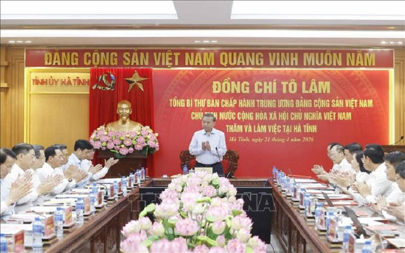 Tổng Bí thư, Chủ tịch nước Tô Lâm: Hà Tĩnh khơi dậy khát vọng phát triển, quyết tâm đạt mục tiêu tăng trưởng nhanh, bền vững