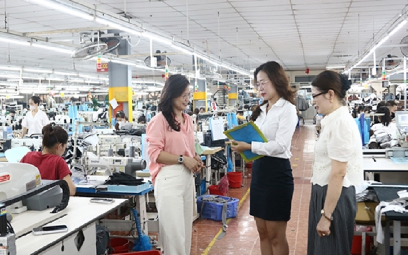 Đề xuất giảm trừ 47 triệu đồng chi phí y tế, giáo dục cho người nộp thuế thu nhập cá nhân