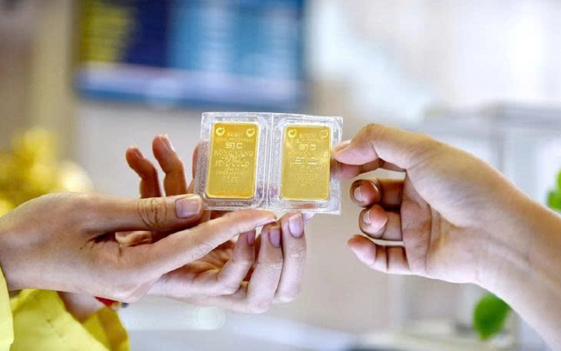 Giá vàng hôm nay (chiều 24-4): Giá vàng trong nước và thế giới cùng giảm