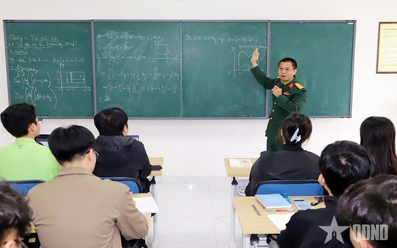 Tuyển sinh dân sự năm 2026 của Học viện Kỹ thuật Quân sự có gì cần chú ý?