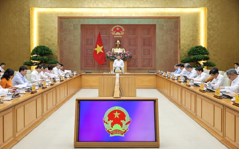 Thủ tướng Lê Minh Hưng: Chuyển từ tư duy quản lý sang phục vụ, kiến tạo để thúc đẩy sản xuất, đầu tư kinh doanh