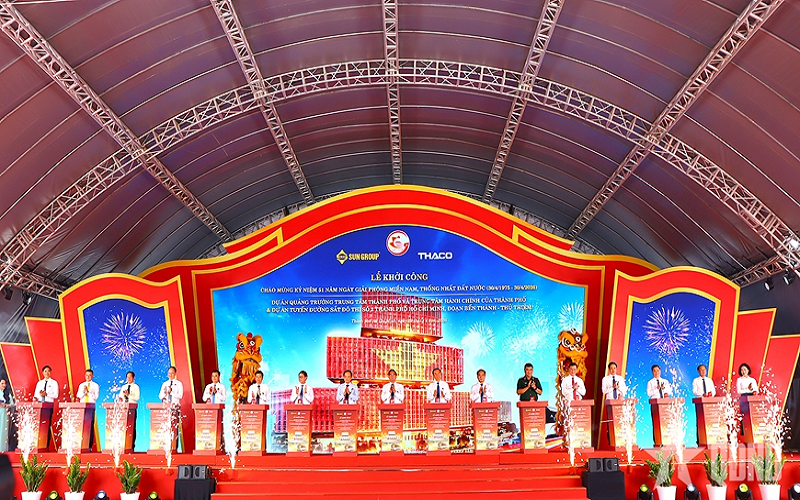 TP Hồ Chí Minh khởi công các dự án quan trọng chào mừng ngày 30-4