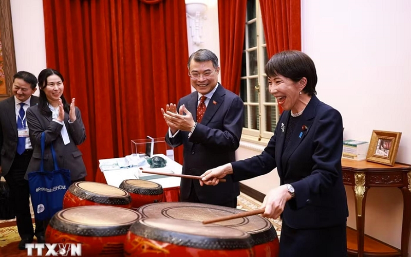 Thủ tướng Lê Minh Hưng chủ trì chiêu đãi trọng thể Thủ tướng Nhật Bản Takaichi Sanae