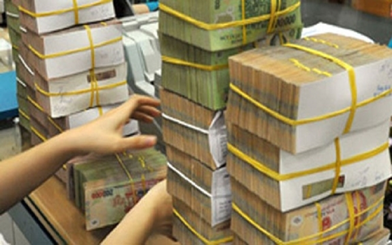 Thu ngân sách 4 tháng tăng hơn 15%