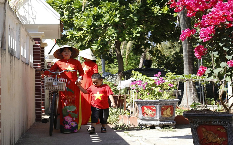 Áo dài ở Trường Sa
