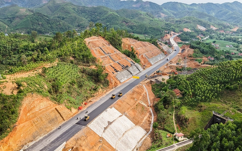 Nỗ lực thúc đẩy thi công 2 dự án cao tốc trọng điểm qua Lạng Sơn, Cao Bằng