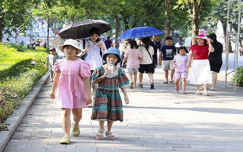 Thời tiết hôm nay (15-5): Nắng nóng diện rộng, có nơi trên 38 độ C
