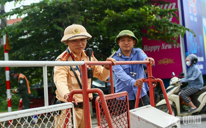 Hà Nội: Vi phạm an toàn giao thông đường sắt giảm sâu sau 3 ngày thực hiện Nghị định 81