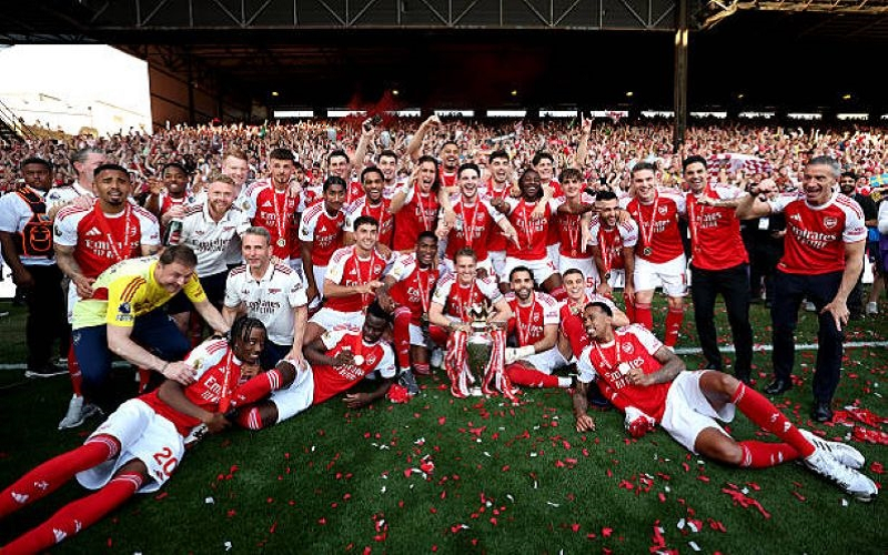 Tin thể thao (25-5): Arsenal vô địch Ngoại hạng Anh, Tottenham trụ hạng thành công