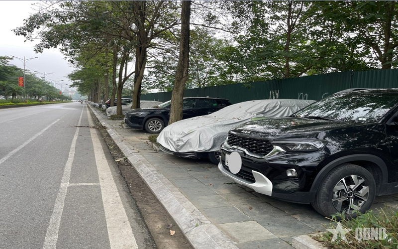 Hạn chế xe cá nhân, tăng phí liệu đã đủ?