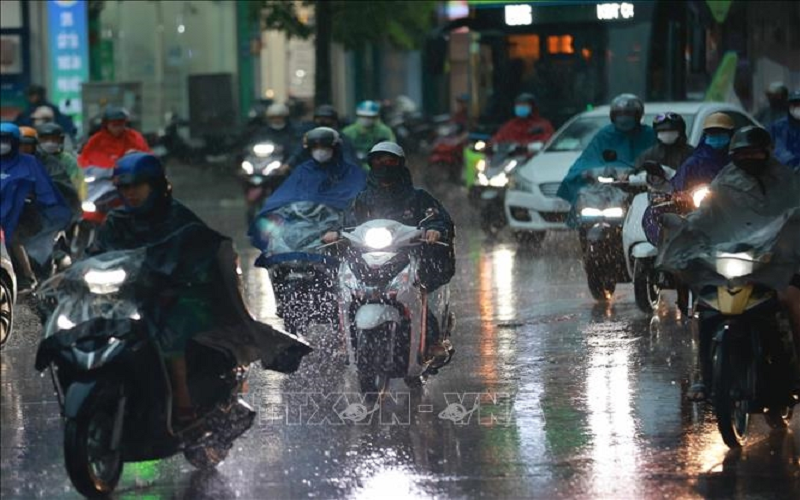 Thời tiết hôm nay (30-5): Đề phòng mưa dông, sét tái diễn, nguy cơ ngập cục bộ