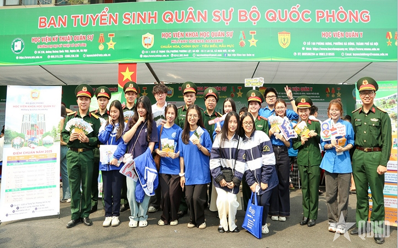 Hướng dẫn xét tuyển thẳng, ưu tiên xét tuyển vào các trường Quân đội năm 2026