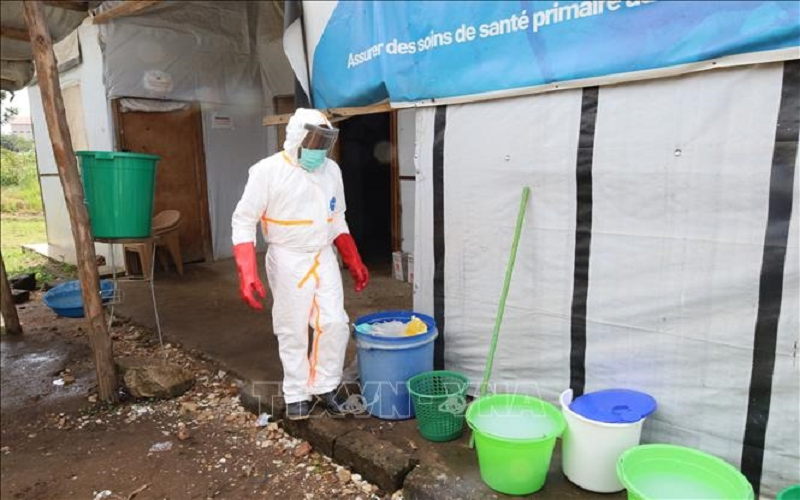 Quốc tế khẩn cấp tăng viện trợ giúp Cộng hòa Dân chủ Congo chống Ebola