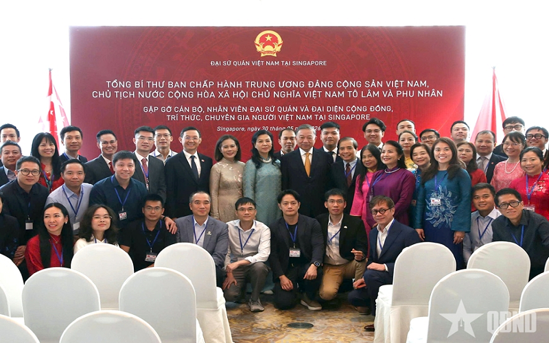 Cộng đồng người Việt Nam tại Singapore tiếp tục đoàn kết, phát triển, hướng về quê hương