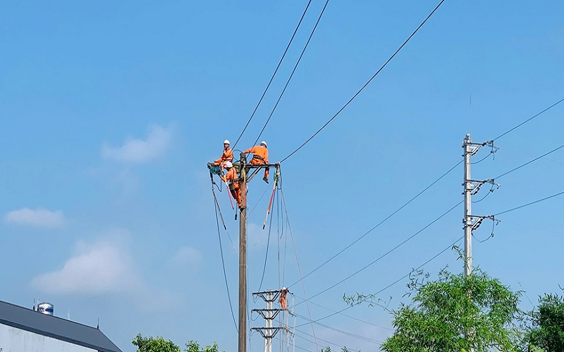 Căng mình giữa nắng nóng kỷ lục: Hệ thống điện quốc gia vượt qua “bài kiểm tra” lớn