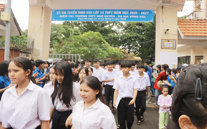 Thi vào lớp 10 ở TP Hồ Chí Minh: Thí sinh nhẹ nhõm sau khi hoàn thành môn Ngữ văn và Ngoại ngữ
