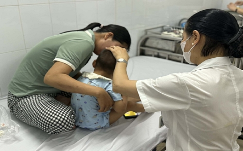 Tăng cường hậu kiểm, chấn chỉnh tình trạng khám, chữa bệnh không phép