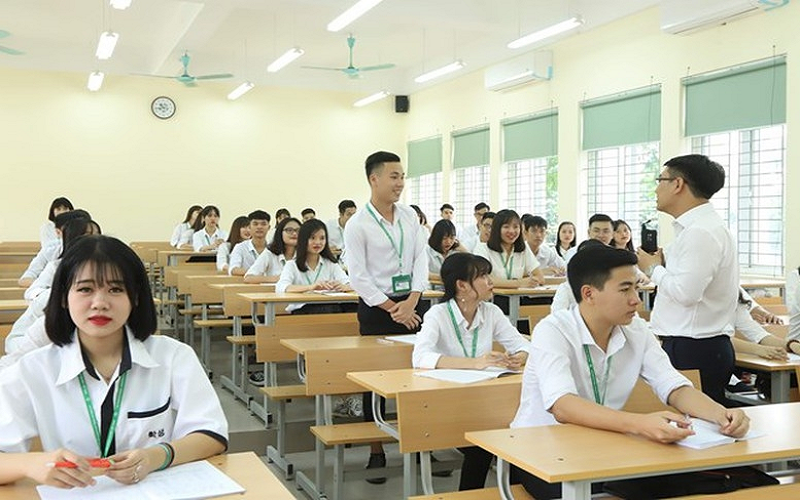Chuẩn hóa việc biên soạn, ban hành chương trình các môn học bắt buộc ở bậc đại học