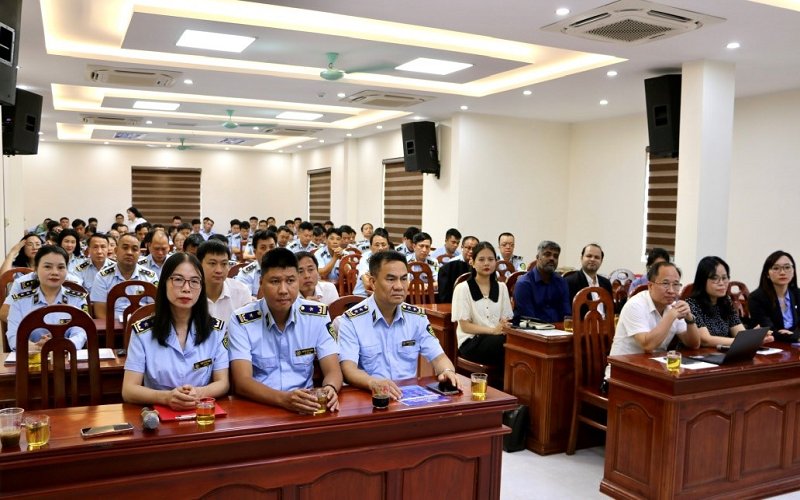 Chi cục QLTT tỉnh Nghệ An tập huấn nghiệp vụ về chống hàng giả, xâm phạm quyền Sở hữu trí tuệ năm 2026