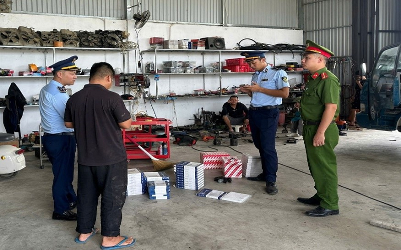 Đội QLTT số 5: Xử phạt 01 Hộ kinh doanh mặt hàng phụ tùng ôtô giả mạo nhãn hiệu và logo HUYNDAI.