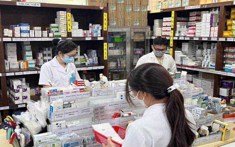Dự trữ thuốc ứng phó dịch bệnh do nắng nóng kéo dài