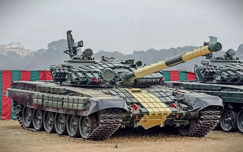 Quân sự thế giới hôm nay (28-6): Ấn Độ xúc tiến biến xe tăng T-72 thành phương tiện chiến đấu tự hành