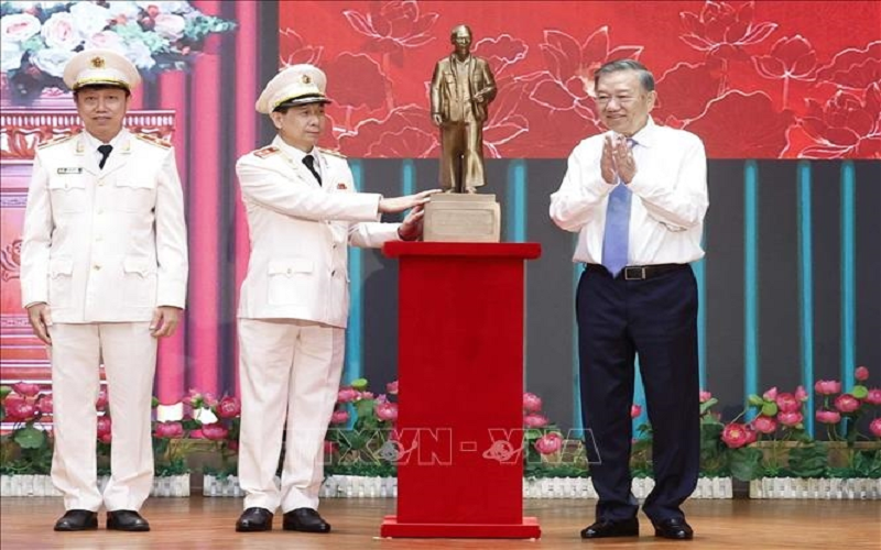 Tổng Bí thư, Chủ tịch nước Tô Lâm: Xây dựng lực lượng kỹ thuật nghiệp vụ là chuyên gia hàng đầu trong lĩnh vực khoa học công nghệ