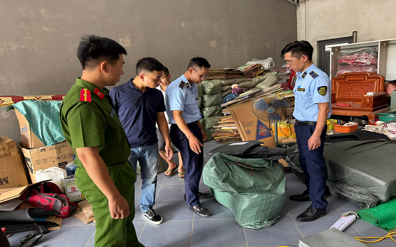 Đội QLTT số 1: Tạm giữ hơn 3.000 sản phẩm hàng hoá không rõ nguồn gốc xuất xứ