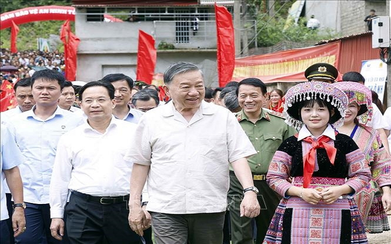 Tổng Bí thư, Chủ tịch nước Tô Lâm: Tạo môi trường an ninh, an toàn vì cuộc sống bình yên, hạnh phúc của nhân dân