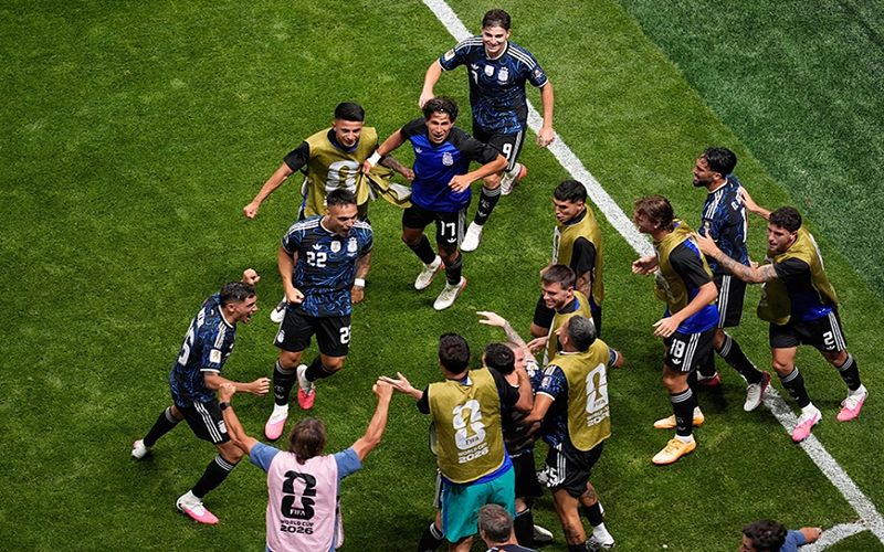 Messi tỏa sáng đưa Argentina vào chung kết World Cup 2026
