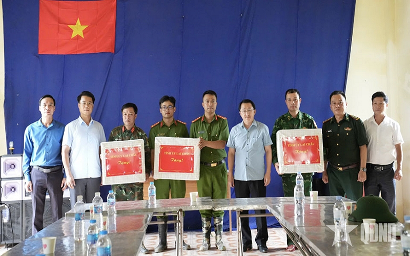 Lai Châu: Dành sự quan tâm cao nhất cho người dân vùng lũ