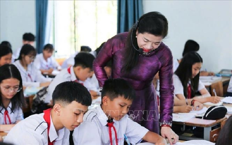 Có thể ký hợp đồng toàn thời gian với nhà giáo sau khi nghỉ hưu từ ngày 1-9-2026