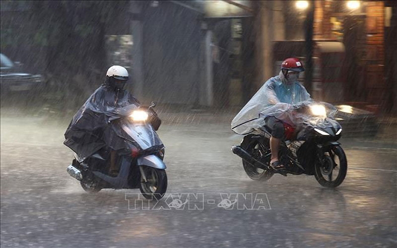 Thời tiết hôm nay (23-7): Bắc Bộ mưa rào và dông "giải nhiệt"