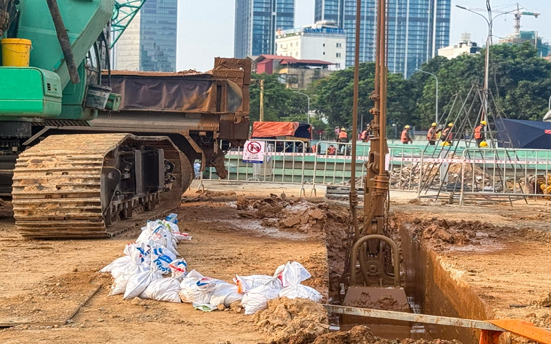Hà Nội: Tuyến metro số 5 Văn Cao - Hòa Lạc bắt đầu thi công ngầm