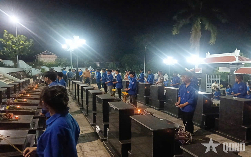 Bắc Ninh: Thắp nến tri ân các anh hùng liệt sĩ tại xã Phúc Hòa