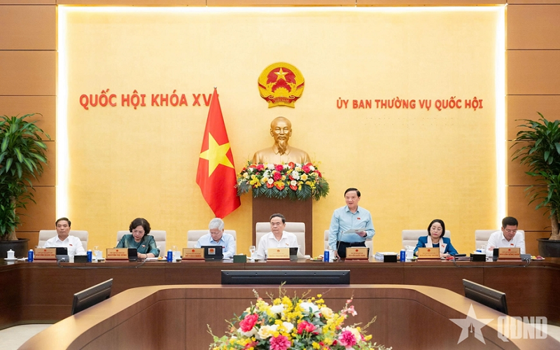 Thống nhất trình Quốc hội xem xét việc thành lập thành phố Quảng Ninh và thành phố Bắc Ninh