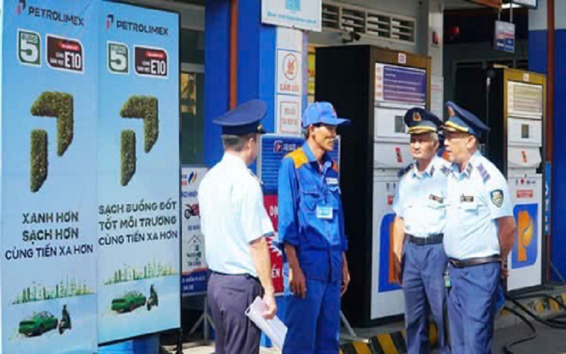 Vĩnh Long: Phạt hành chính gần 1,8 tỷ đồng đối với 07 vụ kinh doanh xăng dầu kém chất lượng