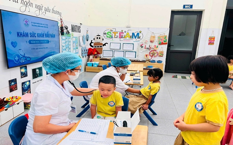 Hà Nội: Bắt đầu khám sức khỏe miễn phí cho trẻ em mầm non và học sinh phổ thông