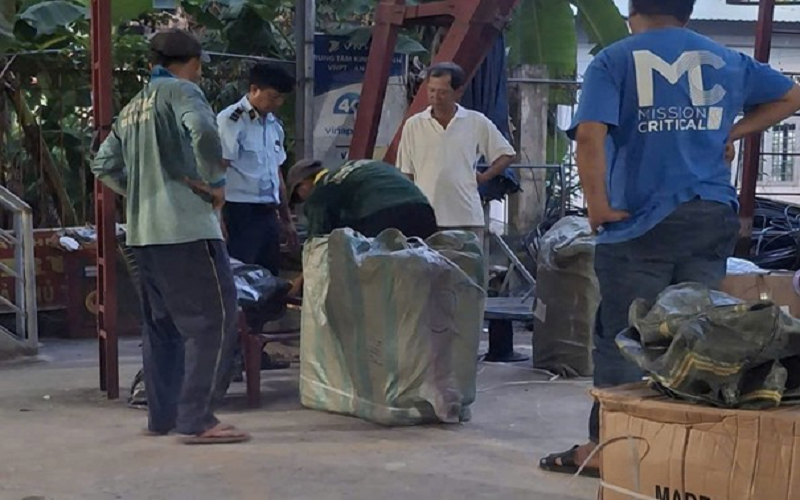 Đội Quản lý thị trường số 10 - Chi Cục Quản lý thị trường tỉnh An Giang phát hiện, tạm giữ hàng hóa nhập lậu với tổng trị giá trên 95 triệu đồng