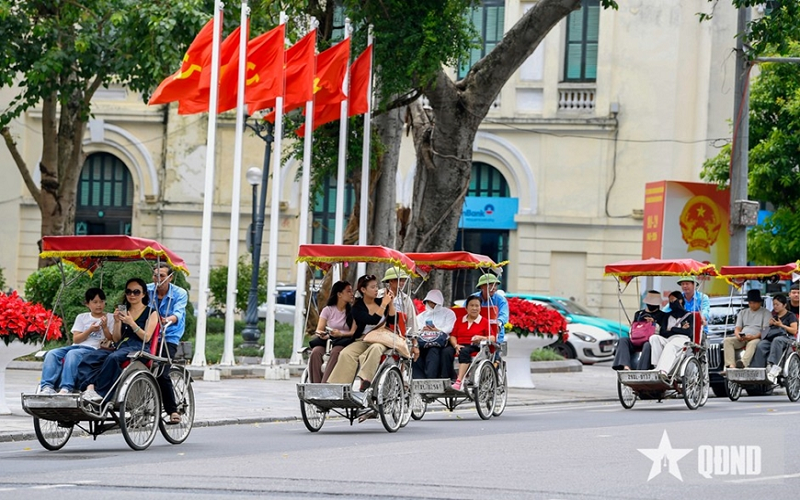 Thời tiết hôm nay (3-9): Bão số 5 đi ra ngoài Biển Đông; miền Bắc nắng nóng